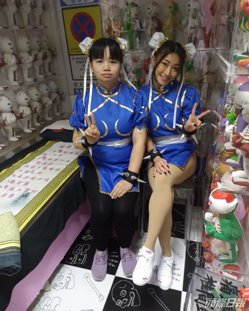 阿儀早前與好友黃榕變裝「春麗」。